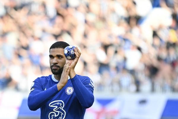 Image Ruben Loftus-Cheek เข้าร่วมงานเอซี มิลาน